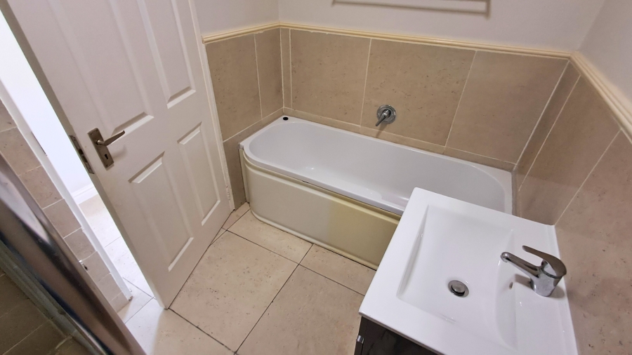 To Let 3 Bedroom Property for Rent in Brackenfell South Western Cape